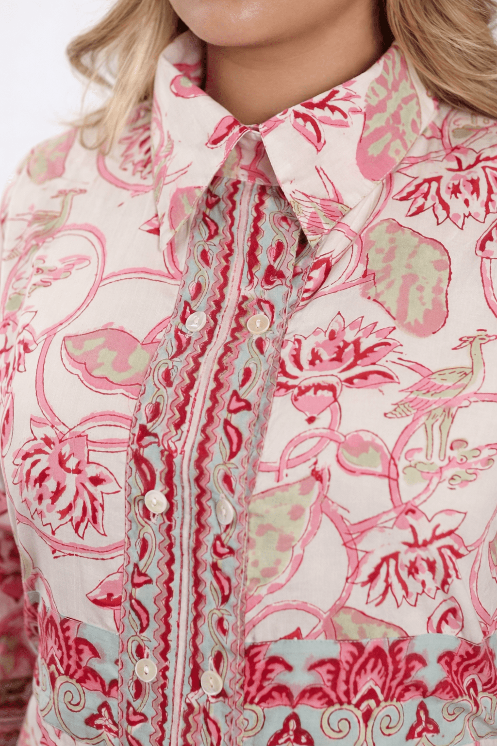 Blush Petals - Tzipor