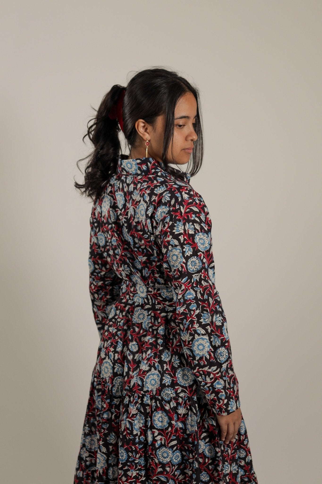 Modest Black Dress with Blue flowers and sleeves Verbena Maxi Dress -Back- Tzipor
