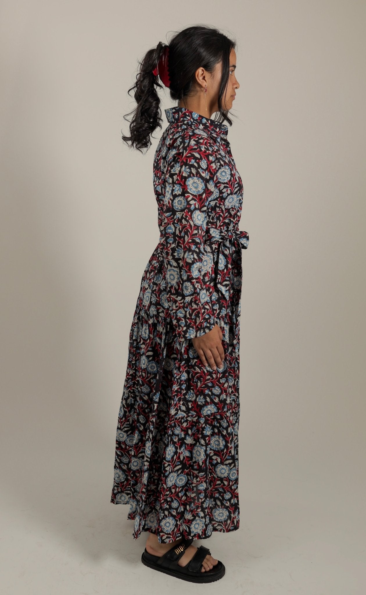 Modest Black Dress with Blue flowers and sleeves Verbena Maxi Dress -Side- Tzipor
